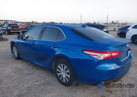 2020 Toyota Camry Le Hybrid from USA, damaged, VIN 4T1C31AK9LU016815